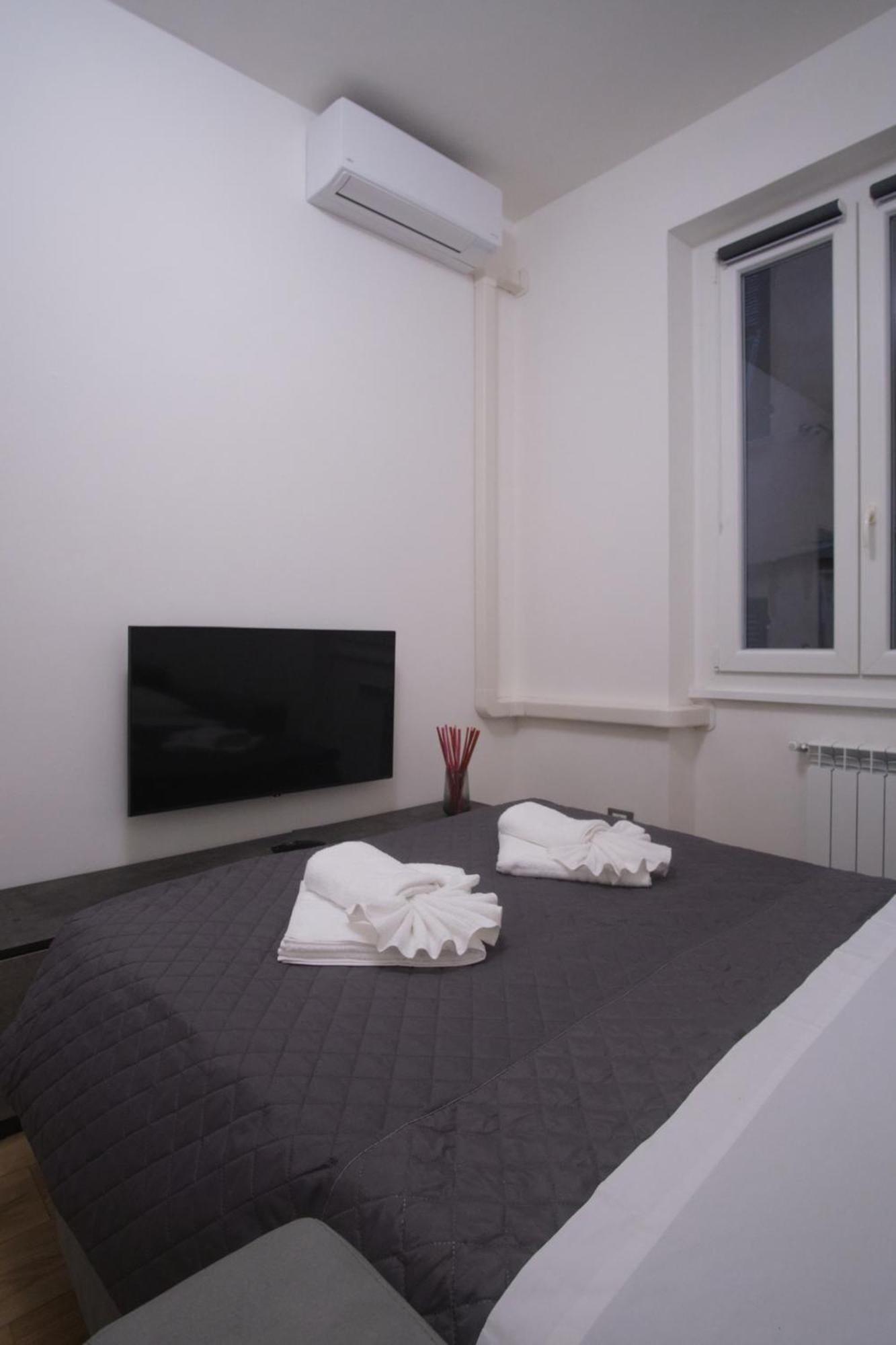 Porto Antico Apartment *